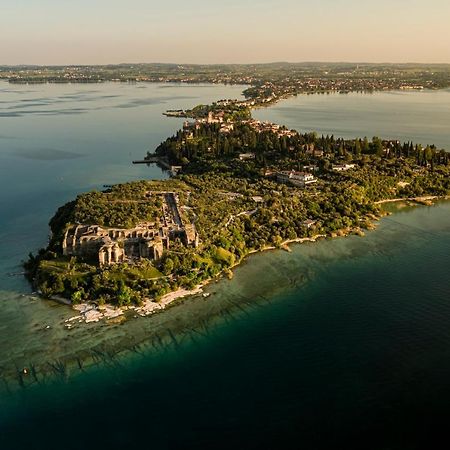 Lagoon Сирмионе Экстерьер фото