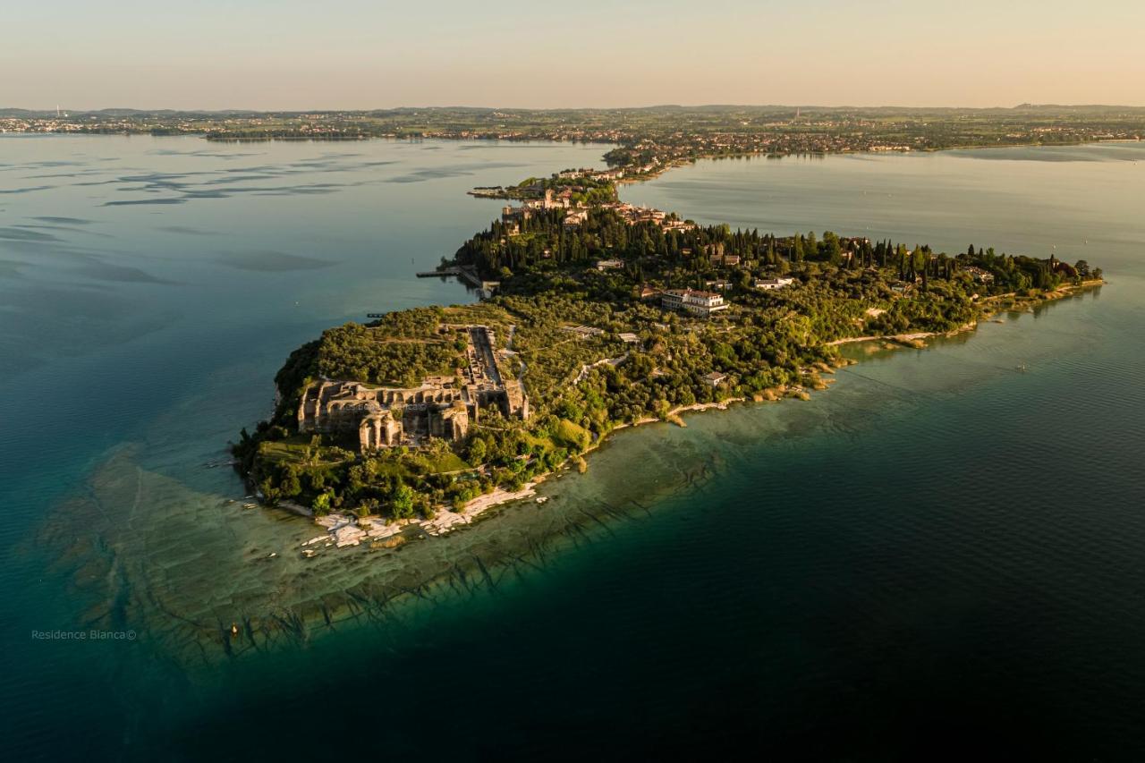 Lagoon Сирмионе Экстерьер фото